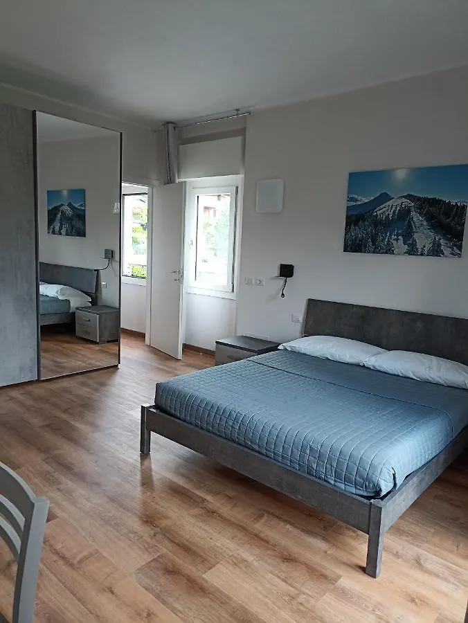 Ederarooms Casasco Intelvi Italien